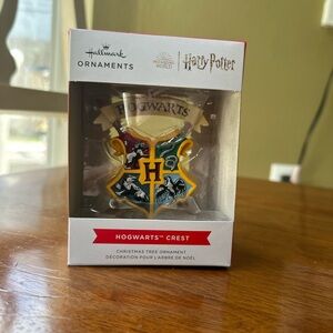 Hallmark Hogwarts Crest Ornament - Red, Green, Yellow, Blue